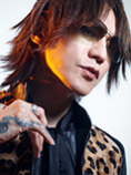 SUGIZO  氏